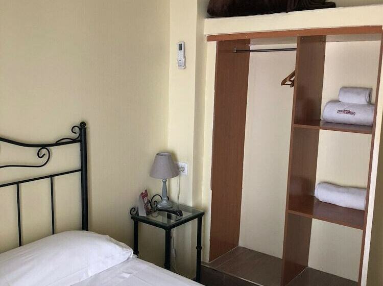 اتاق استاندارد یک نفره, Hospederia Luis De Gongora