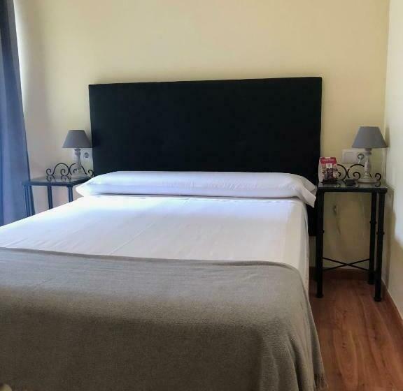 اتاق اکونومی, Hospederia Luis De Gongora