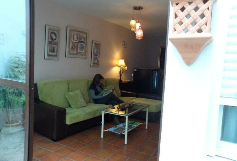 اتاق استاندارد, Hospederia Luis De Gongora