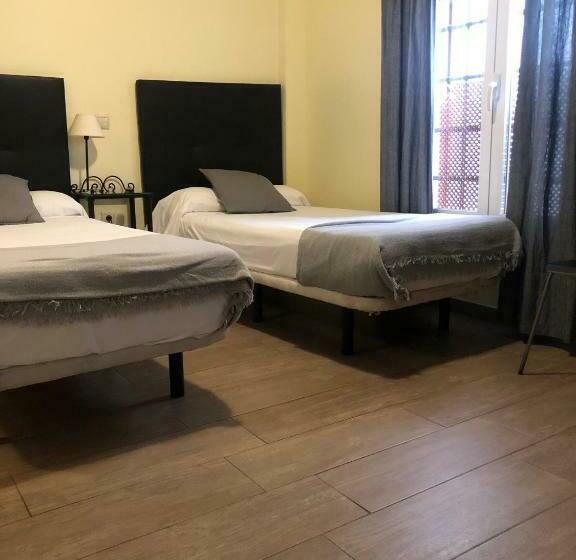 اتاق استاندارد, Hospederia Luis De Gongora