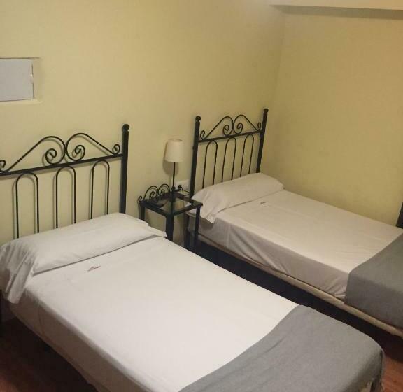 اتاق استاندارد, Hospederia Luis De Gongora