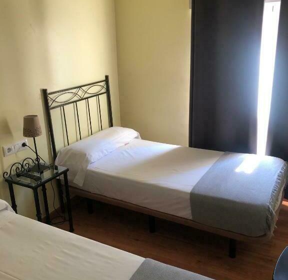 اتاق استاندارد, Hospederia Luis De Gongora