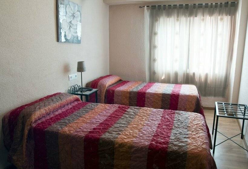 اتاق استاندارد, Hospederia Luis De Gongora