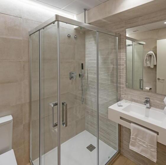 اتاق استاندارد, La Lonja