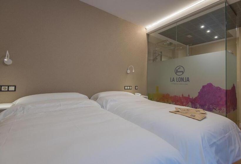 اتاق سوپریور, La Lonja