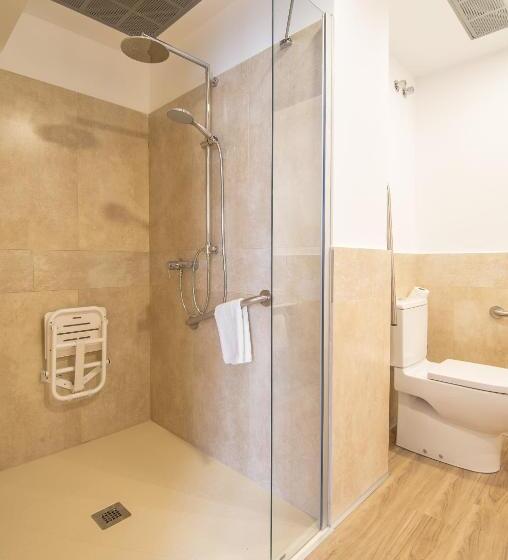 اتاق لوکس با بالکن, La Lonja