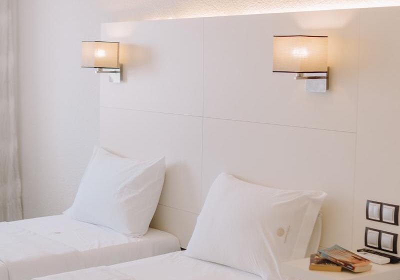 ファミリールーム, Hostal Las Gaviotas Del Cabo