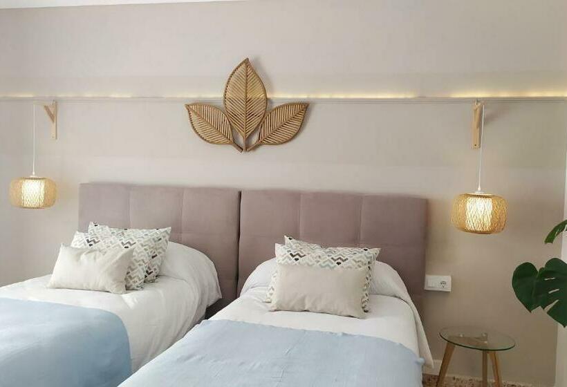 اتاق لوکس, Nou Can Guillem