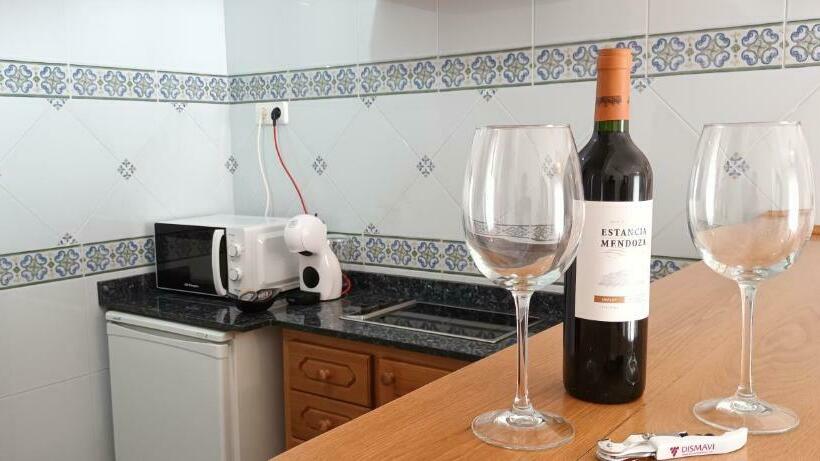 استودیوی استاندارد, Nou Can Guillem