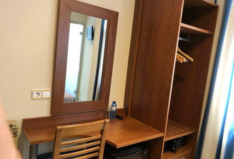 اتاق استاندارد یک نفره, Canton