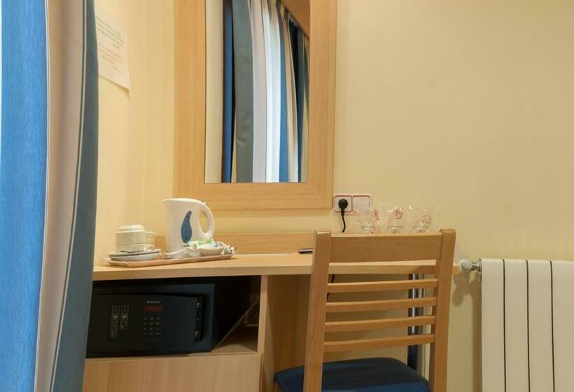 اتاق خانوادگی, Canton