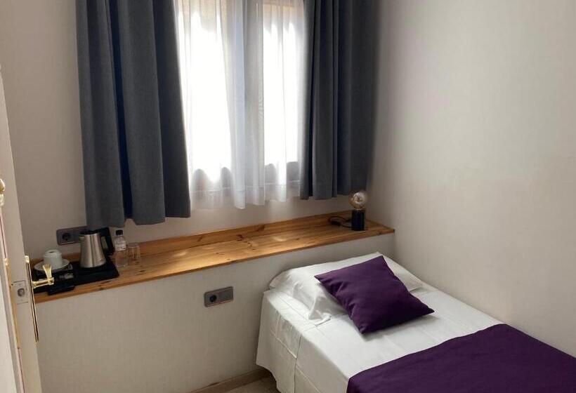 اتاق استاندارد یک نفره, Canton