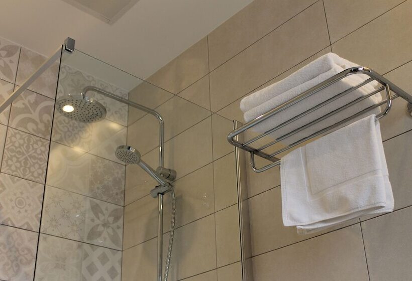 اتاق استاندارد, Canton