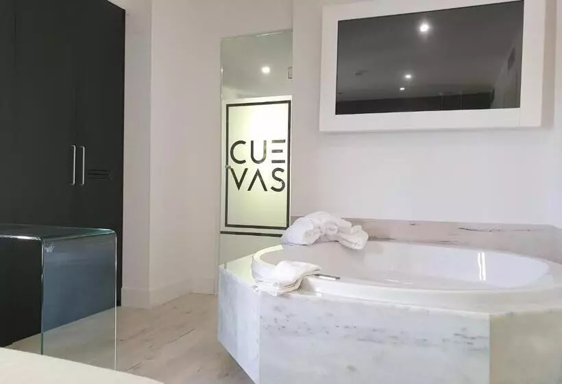 اتاق سوپریور با وان آب گرم, Hotel Cuevas - Adults Only