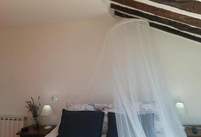 수피리어 룸, Hostal Refugio De Gredos