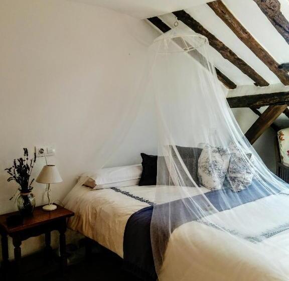 Номер Superior, Hostal Refugio De Gredos