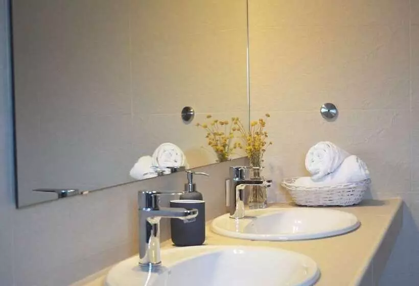 Superior-huone, Hostal Refugio De Gredos