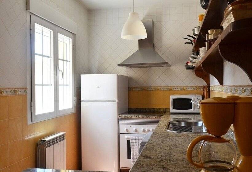 Апартаменты 1 Спальня, Hostal Refugio De Gredos