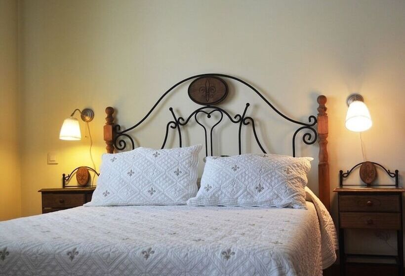 Апартаменты 1 Спальня, Hostal Refugio De Gredos