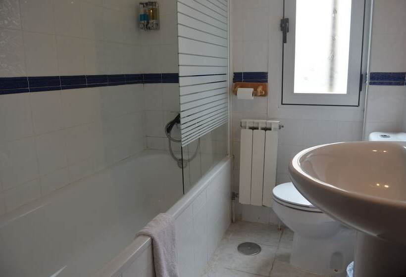 Номер Стандарт, Hostal Refugio De Gredos