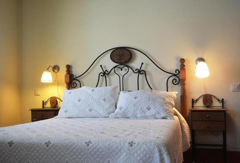 Апартаменты 1 Спальня, Hostal Refugio De Gredos