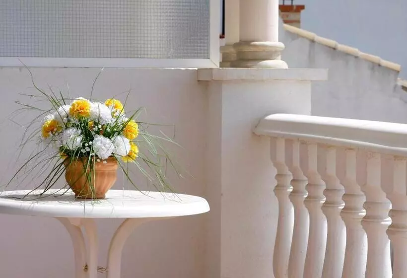 Superior Room with Terrace, Hostal La Noria