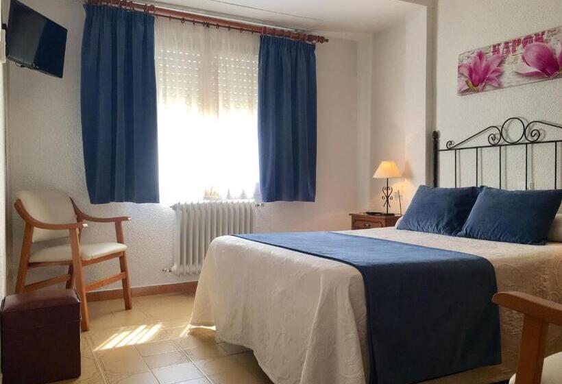 Номер Стандарт Индивидуальный, Hostal La Noria