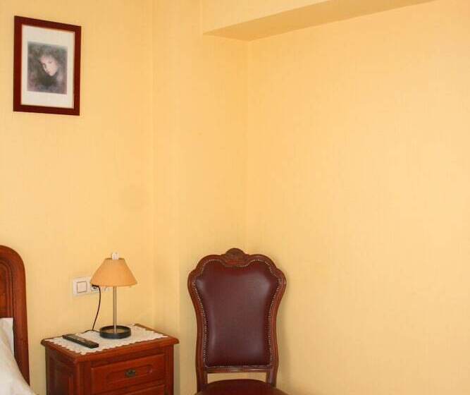 اتاق استاندارد, Hostal álvarez