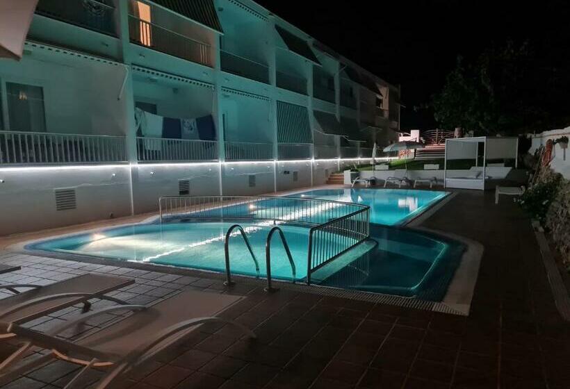 غرفة قياسية, Hostal S Algaret