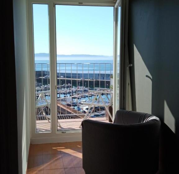 标准间带阳台, Mariquito