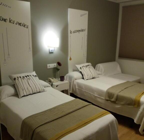 标准单人间, Mariquito