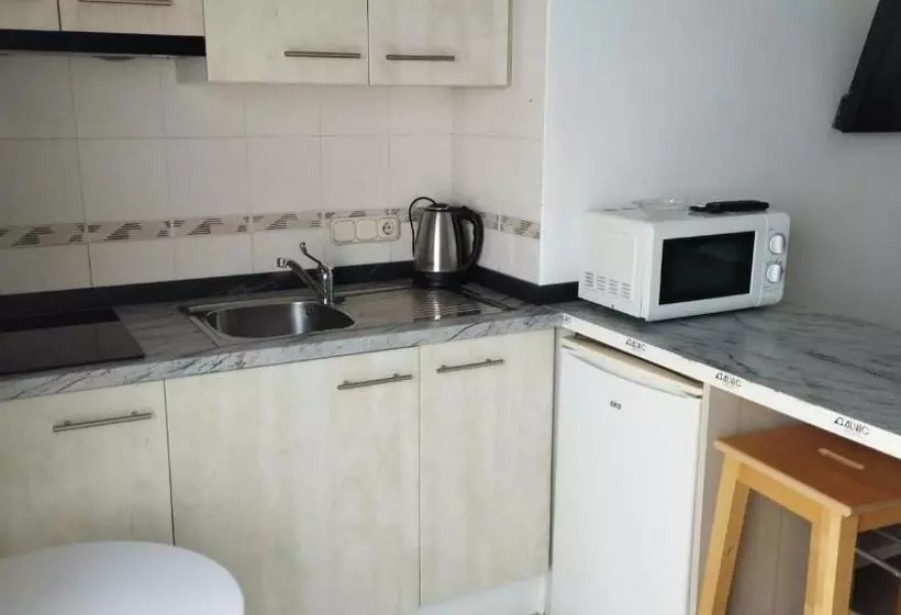Appartamento 1 Camera da Letto, Raxa