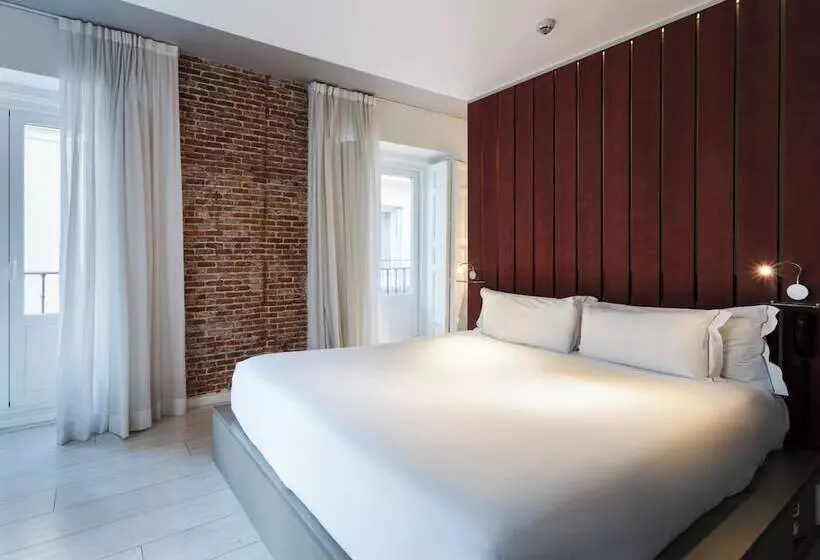プレミアムルーム, B&b Hotel Madrid Centro Fuencarral 52