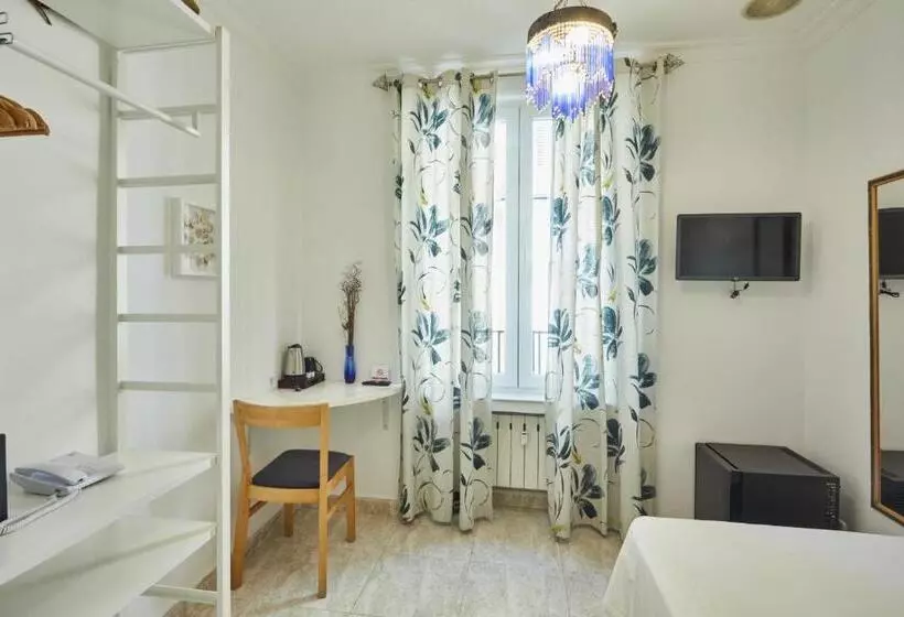 Standart Tek Kişilik Oda, Hostal Barrera