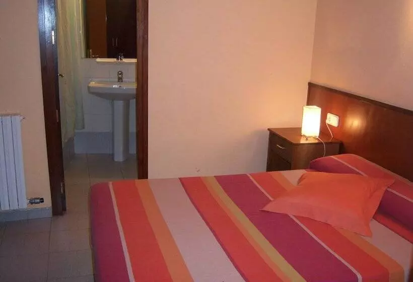 Habitación Estándar, Hostal Les Collades