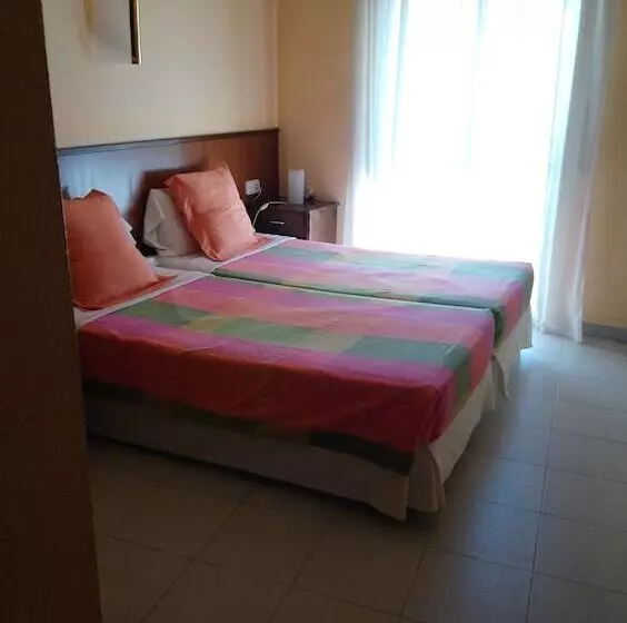 Habitación Estándar, Hostal Les Collades