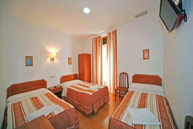 اتاق استاندارد, Hostal San Antonio