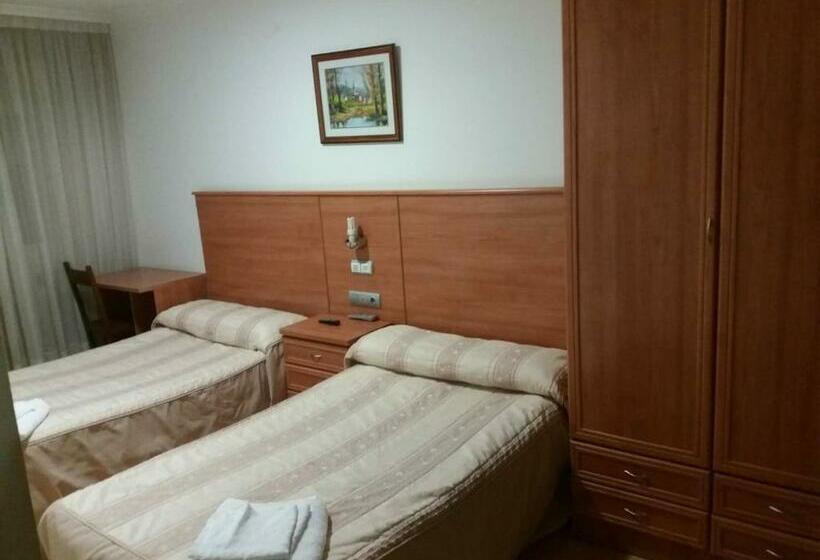 غرفة قياسية, 2 De Mayo 2