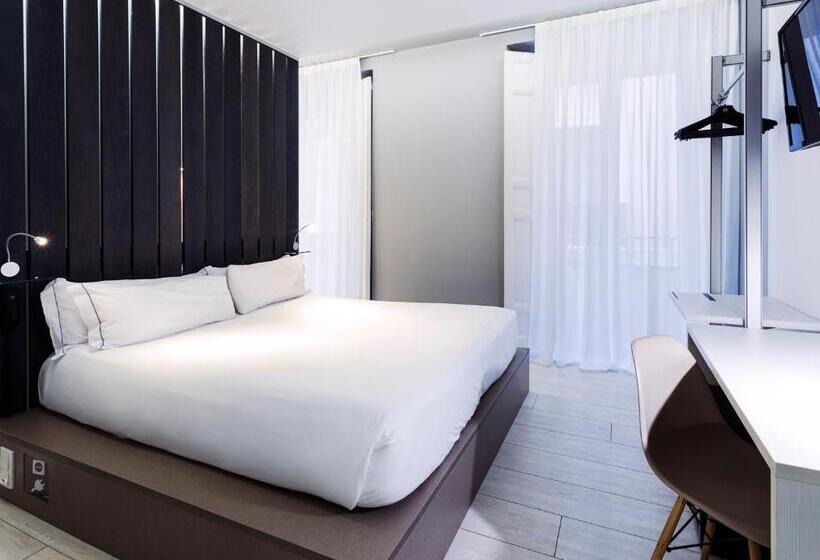 اتاق پرمیوم, B&b Hotel Madrid Centro Fuencarral 52
