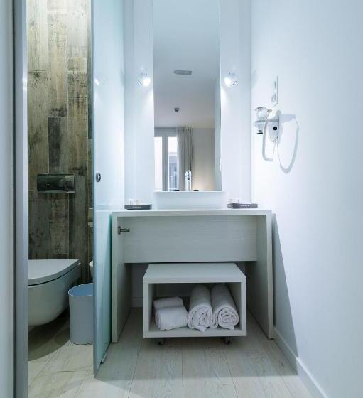 اتاق استاندارد, B&b Hotel Madrid Centro Fuencarral 52