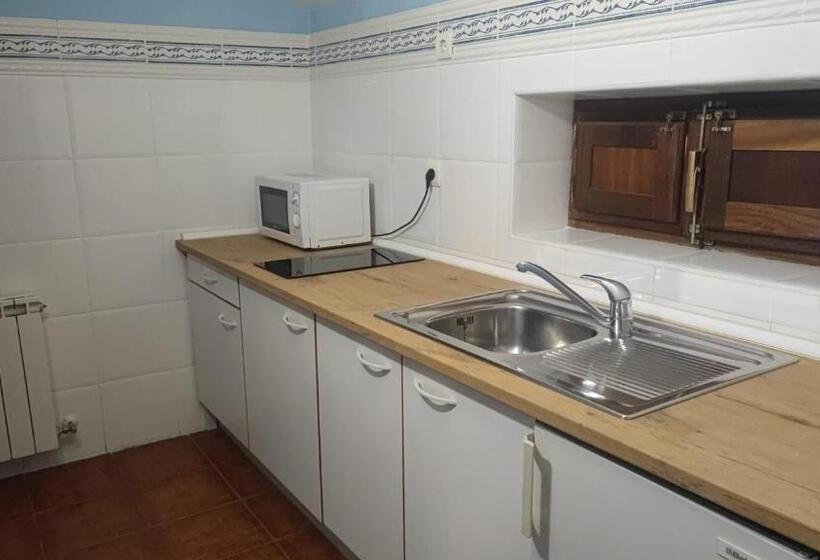 スタンダードルーム, Hostal Albe