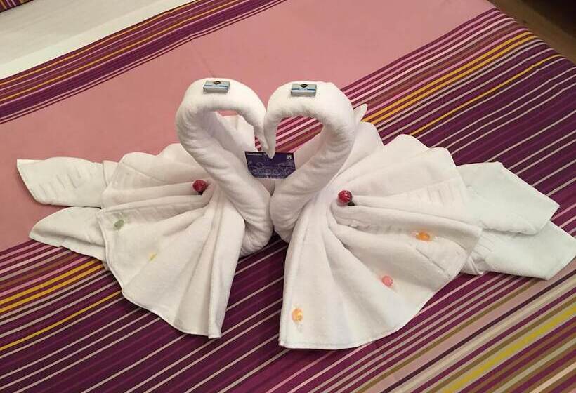 اتاق استاندارد یک نفره, Hostal A Nuestra Senora De La Paloma