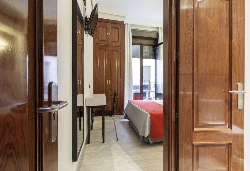 غرفة قياسية, Hostal Castilla I Atocha
