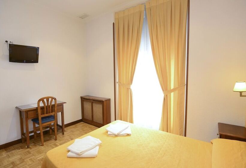 اتاق استاندارد, Hostal Edreira