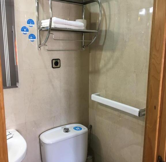 اتاق استاندارد, Hostal Retiro