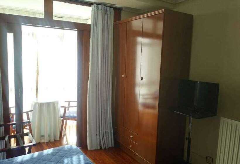 スタンダードルーム, Hostal Sancho Garcia