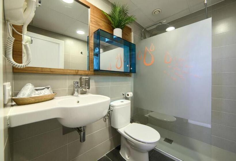 جناح, Luze El Villa