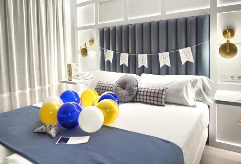 غرفة ديلوكس, Luze El Villa