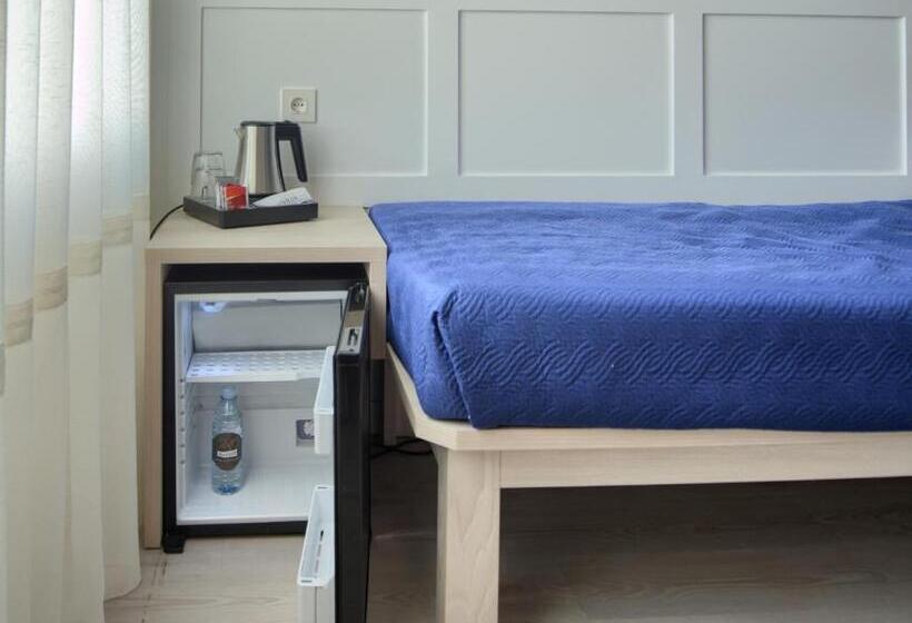 غرفة ديلوكس مزودة بشرفة, Luze El Villa