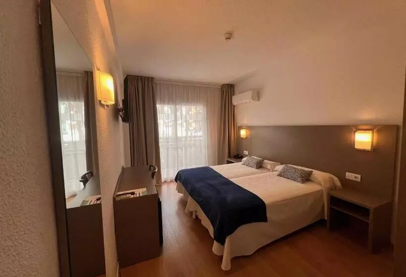 Yhden Hengen Huone Terassi, Montesol Benidorm